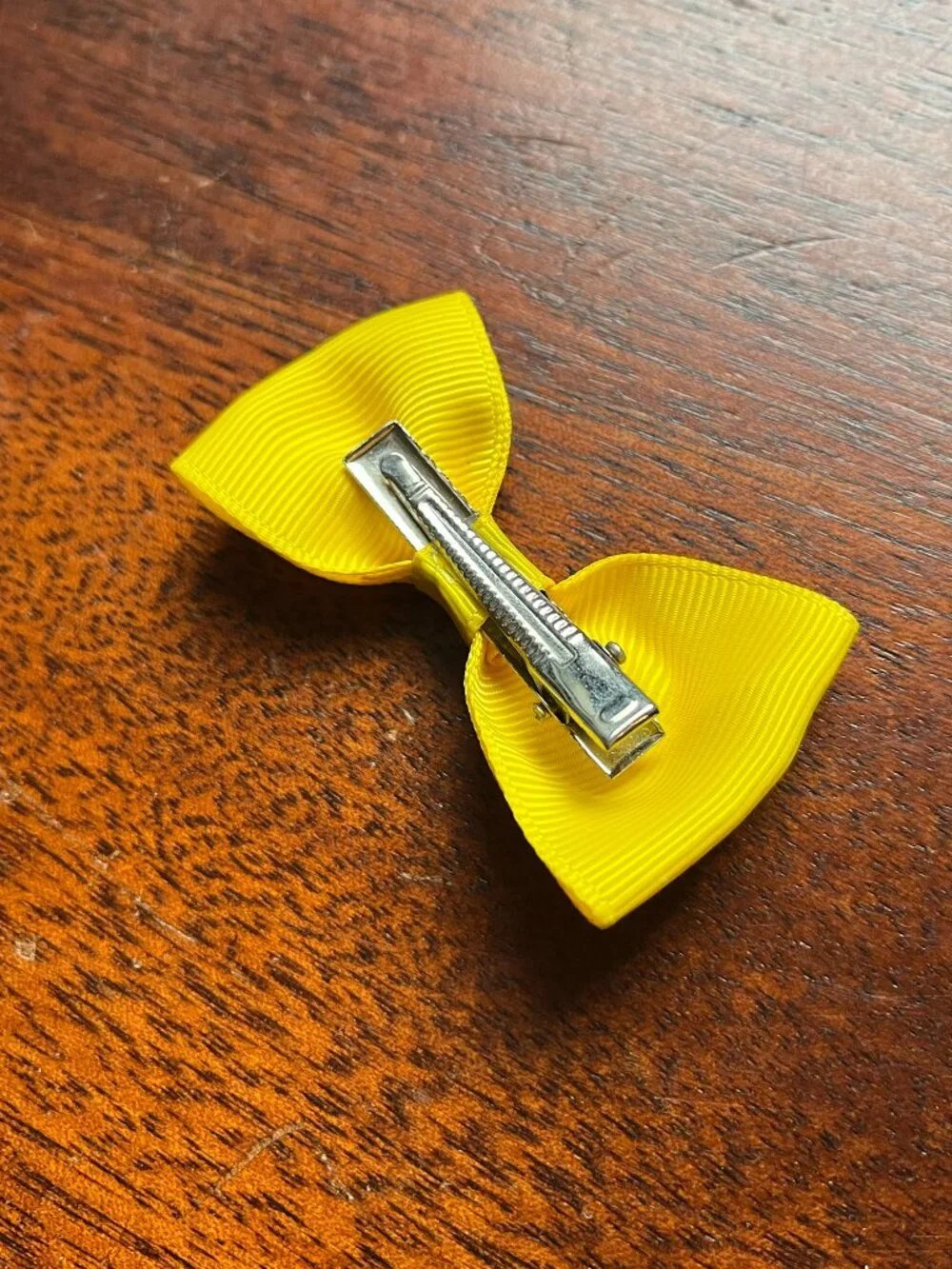 Sunshine yellow hair accessories NWOT *Free in bundle*